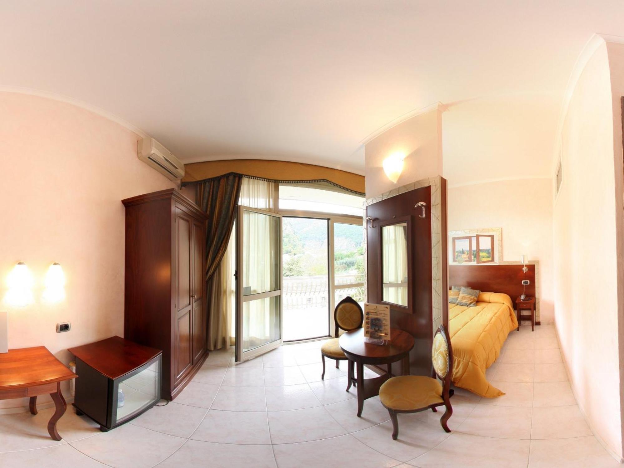 Hotel La Pace - Experience Cassino Dış mekan fotoğraf